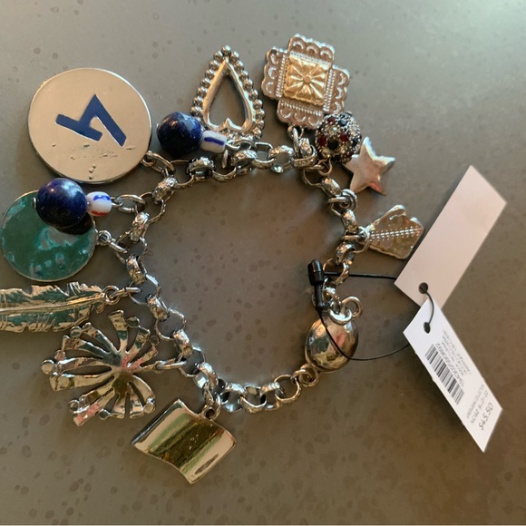 Chico, NEW WITH TAGS, Bracelet, AMERICANA COLLECTION, magnetic closure. - Picture 9 of 9